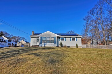 24 Bartlett Rd, Randolph, MA 02368 - photo 3