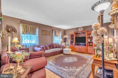 206 Piute Trail, Browns Mills, NJ 08015 - photo 4