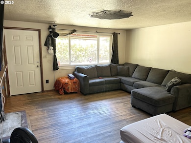 4905 SW 166th Ave, Beaverton, OR 97078 - photo 3