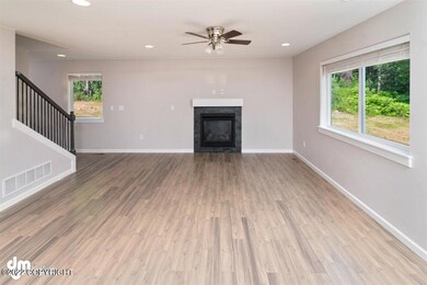 04-Living Room_ETL9969