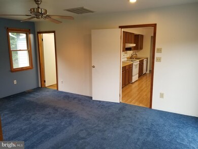 724 Fannie Dorsey Rd, Sykesville, MD 21784 - photo 7