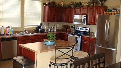 Kithen with upgraded cabinets