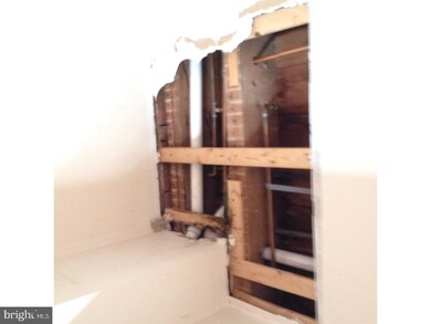 547 Franklin St, Hamburg, PA 19526 - photo 4