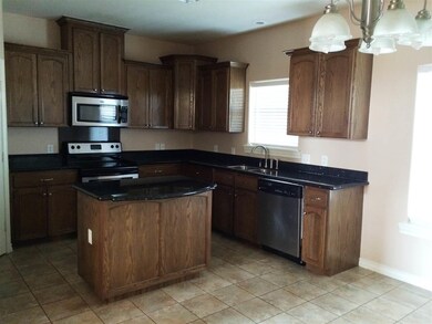 603 Waxwing Cedar Dr, Laredo, TX 78045 - photo 7