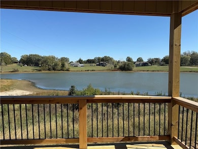 1015 Fir Ln, Liberty, MO 64068 - photo 4