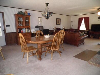 2474 Winding Woods Ln, Asheboro, NC 27205 - photo 6