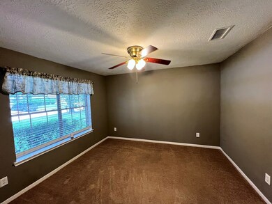 3835 Jasmine Dr, Alvin, TX 77511 - photo 6