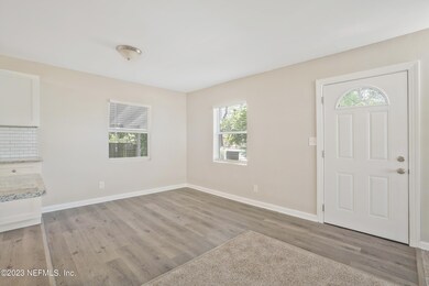1113 Denaud St, Jacksonville, FL 32205 - photo 4