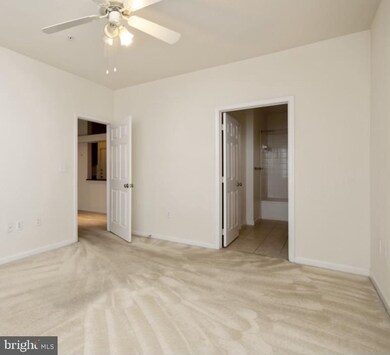 12925 Centre Park Cir unit 201, Herndon, VA 20171 - photo 7