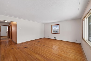 7990 E River Rd, Minneapolis, MN 55432 - photo 2