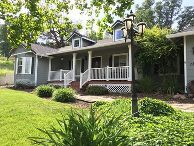 1814 Whaley Ct, Redding, CA 96003 - photo 2