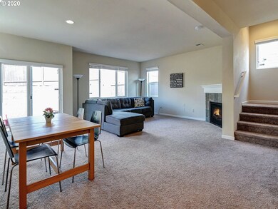 15635 SE Kingbird Dr, Clackamas, OR 97015 - photo 3