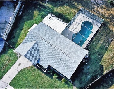 8508 Blue Ridge Dr, Tampa, FL 33619 - photo 2