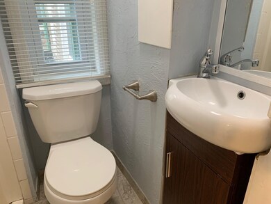 71 Charter St unit 5F, Boston, MA 02113 - photo 6