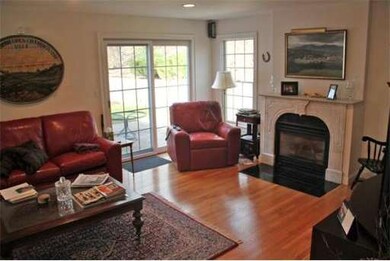 3 Cedar St, Wellesley Hills, MA 02481 - photo 7