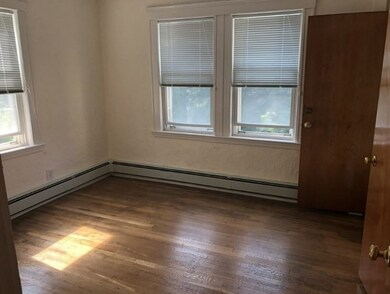 545 Washington St unit 2, Quincy, MA 02169 - photo 2