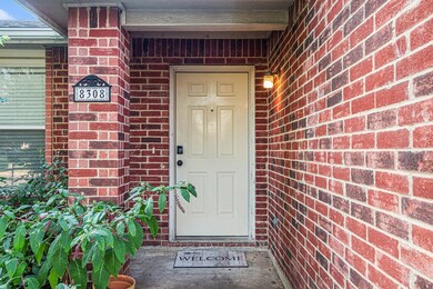 8308 Seven Oaks Ln, Denton, TX 76210 - photo 5