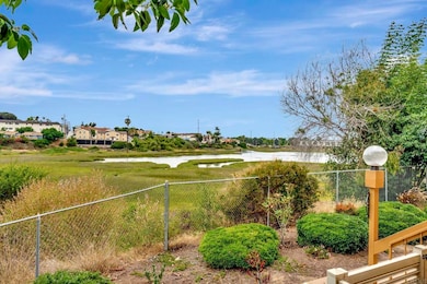 2666 Worden St unit 8, San Diego, CA 92110 - photo 2