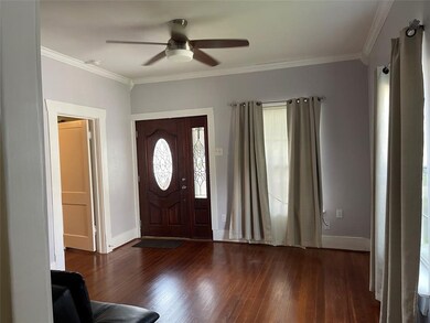 217 Royder St, Houston, TX 77009 - photo 2