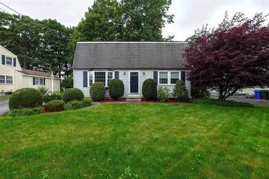 291 Hoyt St, Manchester, NH 03103 - photo 2