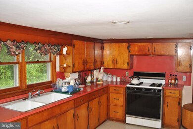 5051 Skinners Neck Rd, Rock Hall, MD 21661 - photo 6