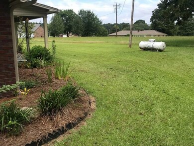 15 Katie Ln, Laurel, MS 39443 - photo 3