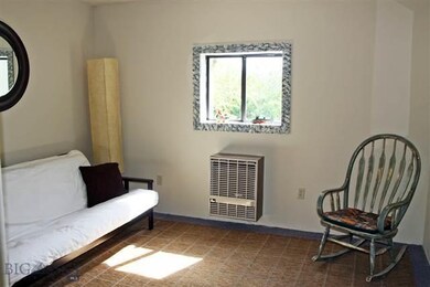 Extra Room/ Has Closet