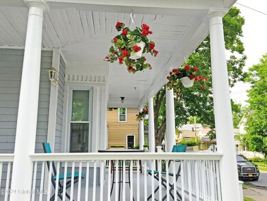 15 Van Dorn St, Saratoga Springs, NY 12866 - photo 4