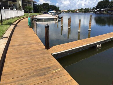 Dock