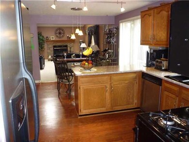 Kitchen Plenty of room for family and friends!