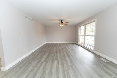 7877 Marywood Dr, Newburgh, IN 47630 - photo 5