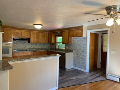 14 Marmion Ave, Worcester, MA 01606 - photo 6