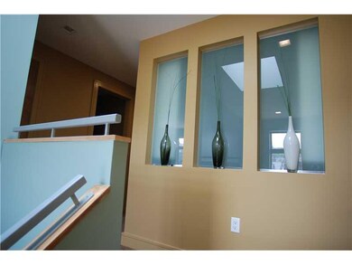 1835 Wharton St unit 48, Pittsburgh, PA 15203 - photo 4