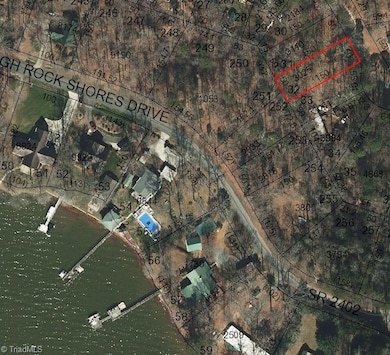 Aerial of lot and proximity to lake