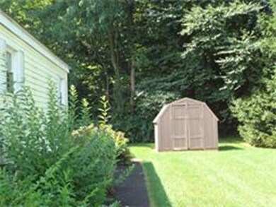 99 Clayton Dr, West Springfield, MA 01089 - photo 3