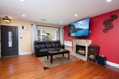 6114 Castana Ave, Lakewood, CA 90712 - photo 5