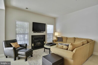 46349 Pryor Square unit 46349, Sterling, VA 20165 - photo 6