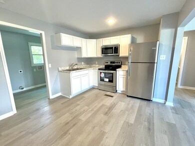 110 Sanderson Dr, Hopkinsville, KY 42240 - photo 4