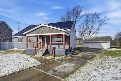 4547 Duane Ct, Buffalo, NY 14219 - photo 3