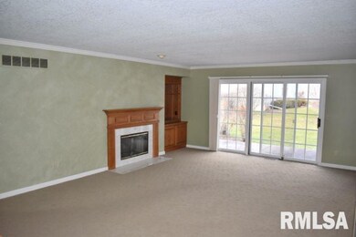 1730 E Rusholme St, Davenport, IA 52803 - photo 7