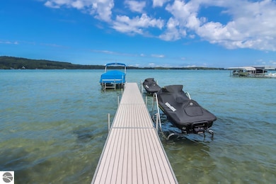 4537 E Duck Lake Rd, Lake Leelanau, MI 49653 - photo 7