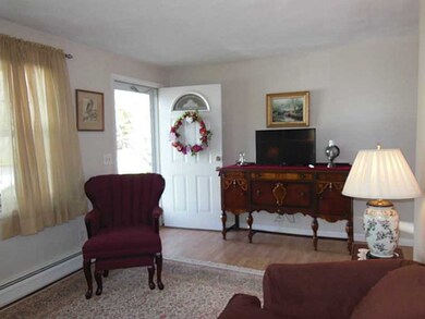 62 Clark Ave, Cranston, RI 02920 - photo 5