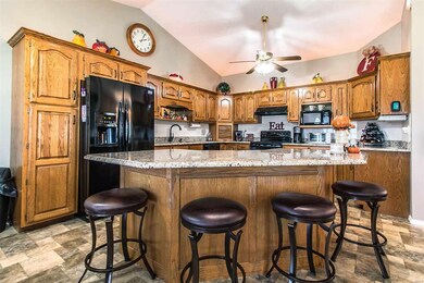 1560 Carol Cir, Poplar Bluff, MO 63901 - photo 3