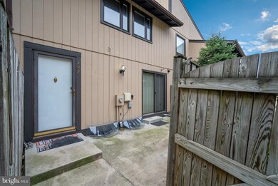 492 West Ct, Glen Burnie, MD 21061 - photo 6