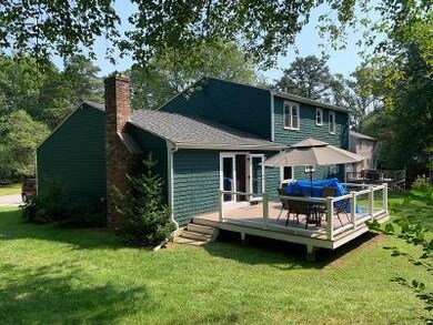 62 Tomahawk Cir, Saunderstown, RI 02874 - photo 4