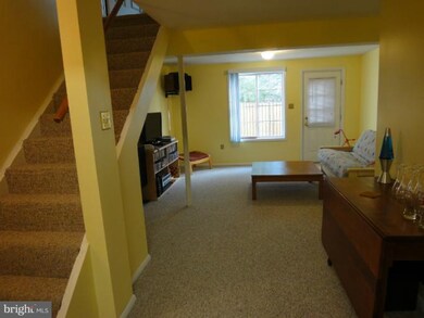 10612 Delfield Ct, Laurel, MD 20723 - photo 2