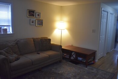 48-50 Oak St unit 48, Waltham, MA 02453 - photo 5