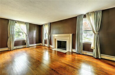 50 Cambria Ct, Pawtucket, RI 02860 - photo 4