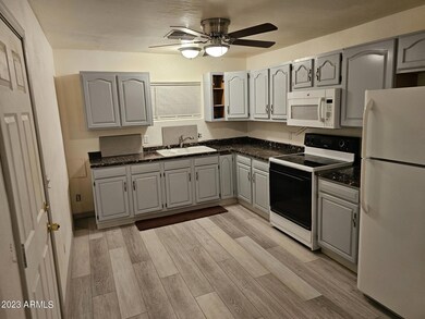 126 N Stapley Dr, Mesa, AZ 85203 - photo 3