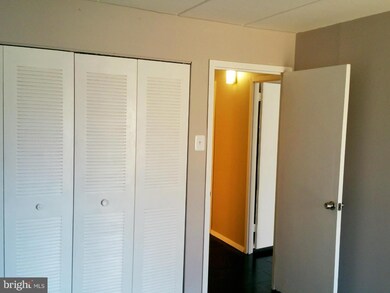 2636 Ft Farnsworth Rd unit 126, Alexandria, VA 22303 - photo 6